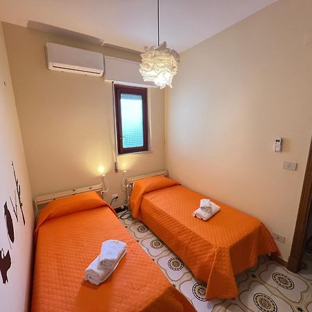 Villa Banksy Addaura Mondello Palermo Exterior foto